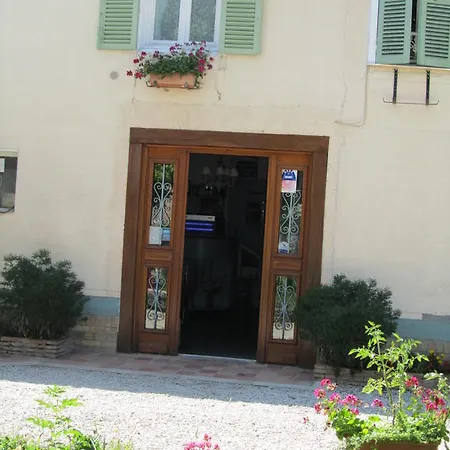 Hotel Au Vieux Logis 2*